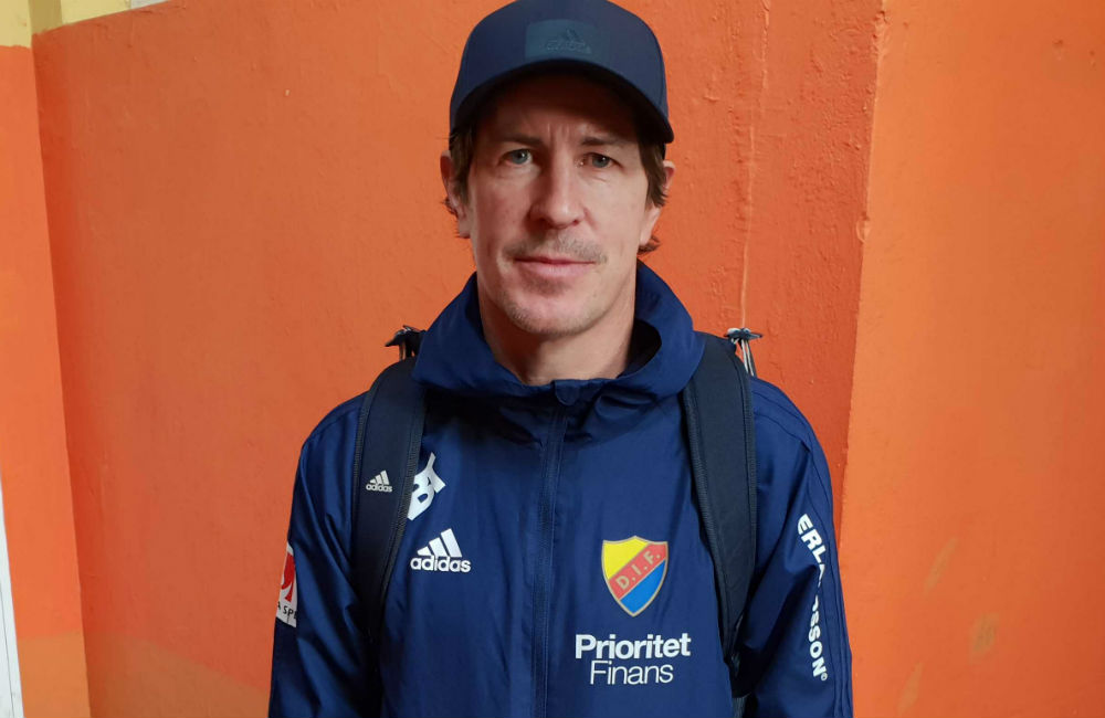 Lagerlöf nöjd trots förlust: ”I första halvlek dominerar vi fullständigt”