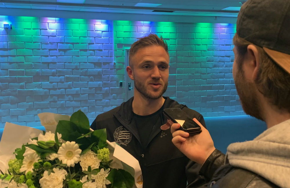 Tre matcher som mittback – tre vinster: ”Spelar på alla positioner”