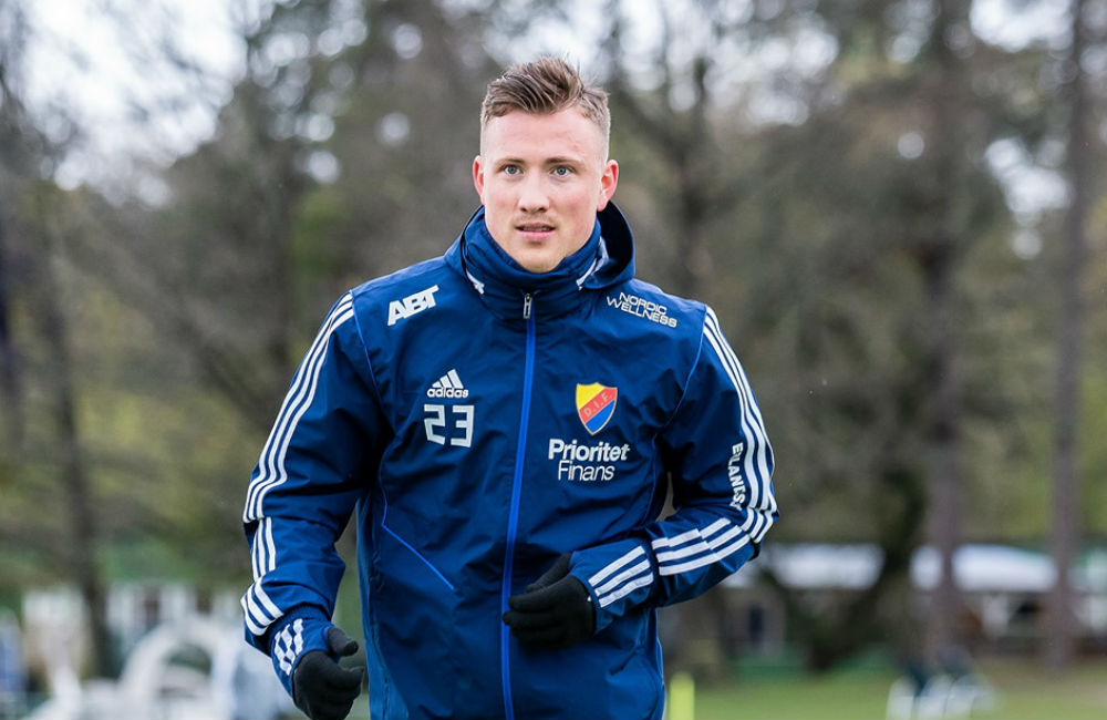 Ulvestad trivs i sin nya position: ”Skönt att bidra offensivt”
