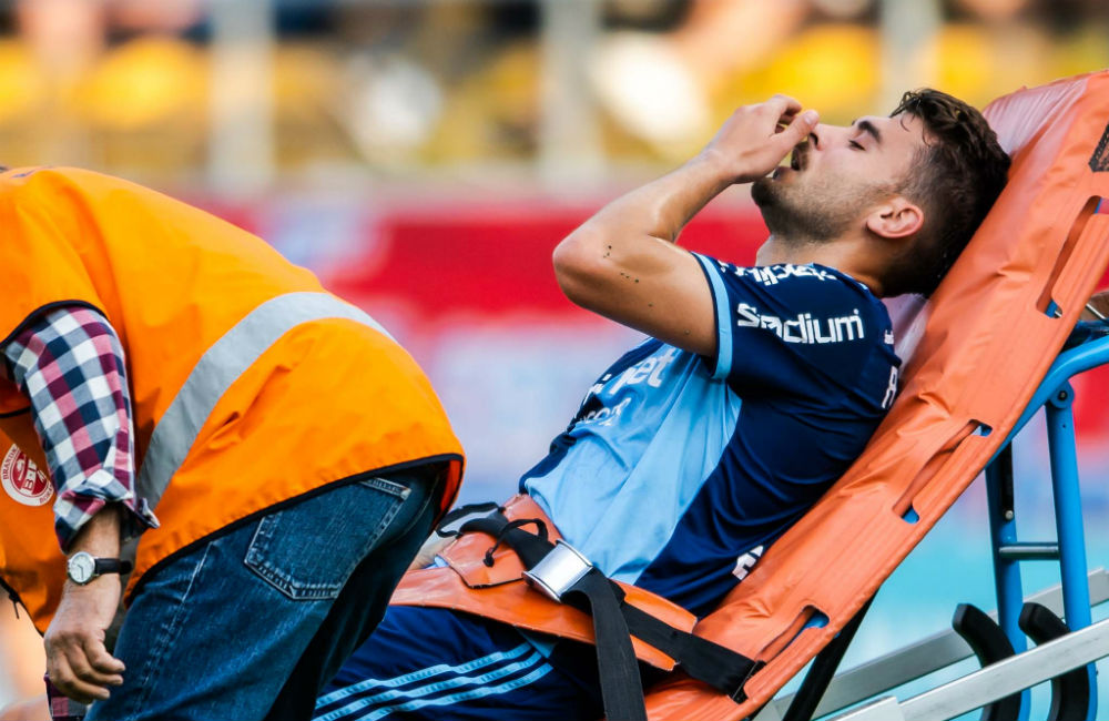 Allvarlig skada för Astrit Ajdarevic – borta från spel i veckor