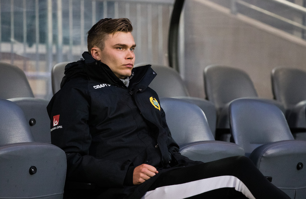 Degerlund tillbaka efter huvudfrakturen: ”Kan slå mig in i laget”