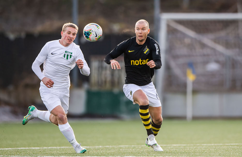 Per Karlsson: ”Börjar fundera på andra saker än fotboll”