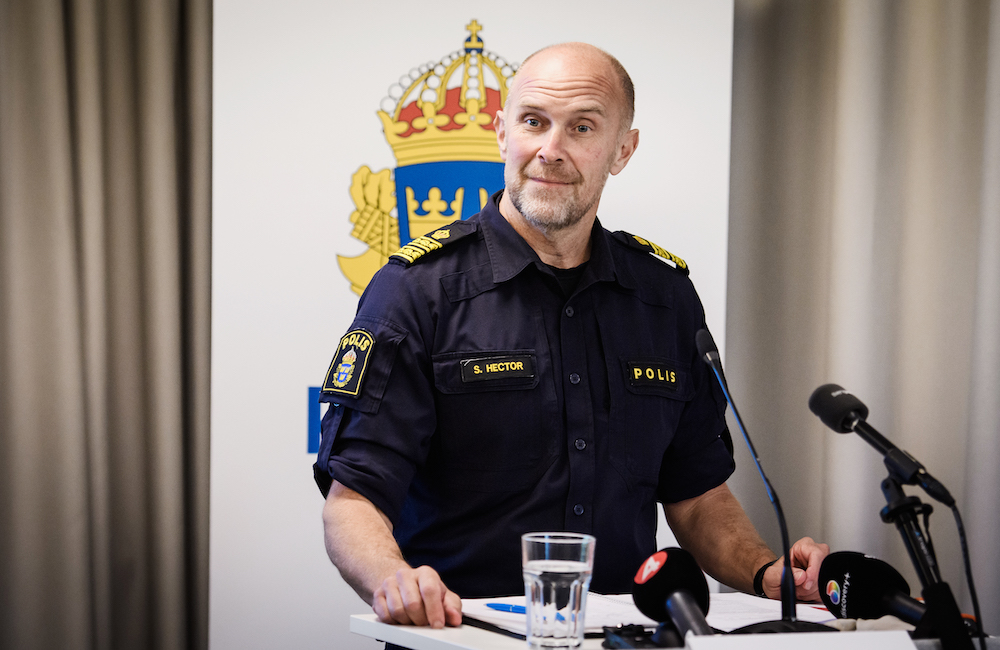 Floskler, galna prognoser och felsägningar – 2021-citaten att minnas