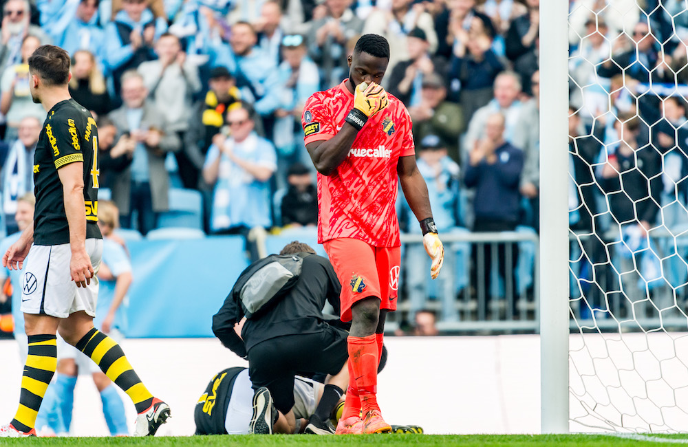 Diawaras olyckliga match – skadade två lagkompisar