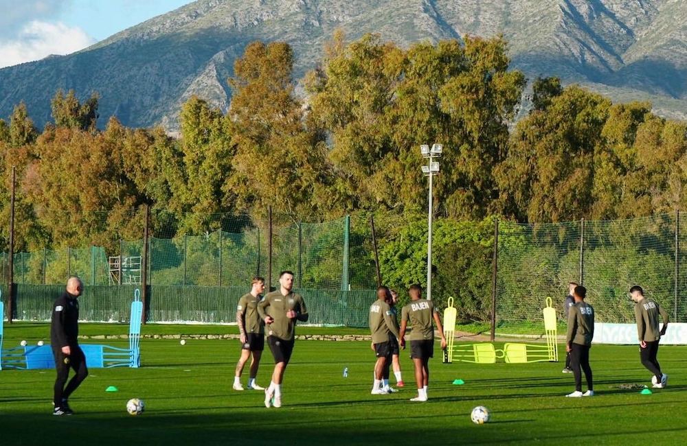 Bajenbloggen: Tre veckor i solen – Fotboll Sthlm följer lägret