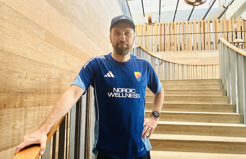 ”Nej, det påverkar inte” – Honkavaara om derbyhistoriken