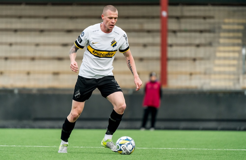 Thomas Isherwoods bomb räddade AIK från cupexit