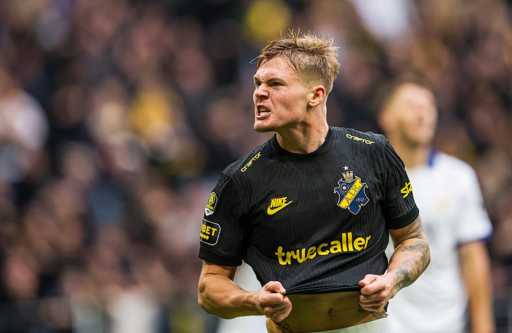 Flataker om sitt första allsvenska mål: ”Det var helt kaos”