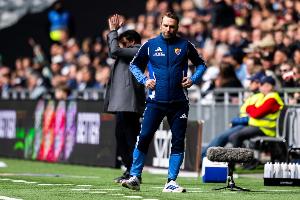 ”Spelarna var helt slut” – Honkavaara tvingades till oväntade byten