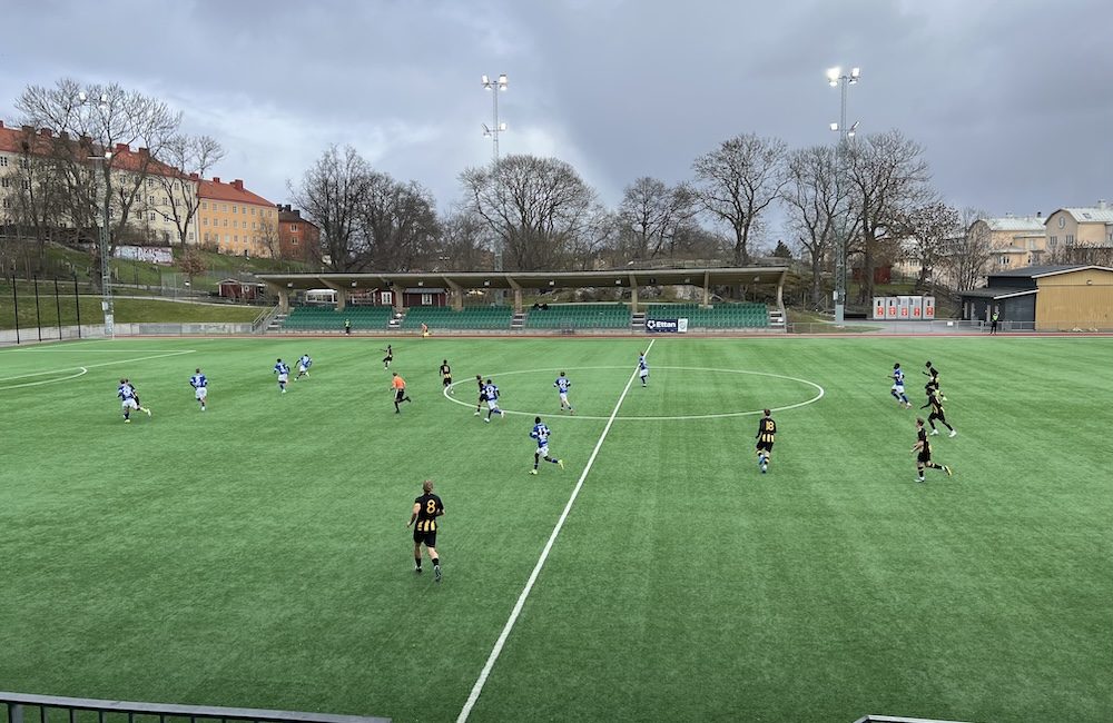 Förlust för HTFF i premiären – här är spelarna som stack ut