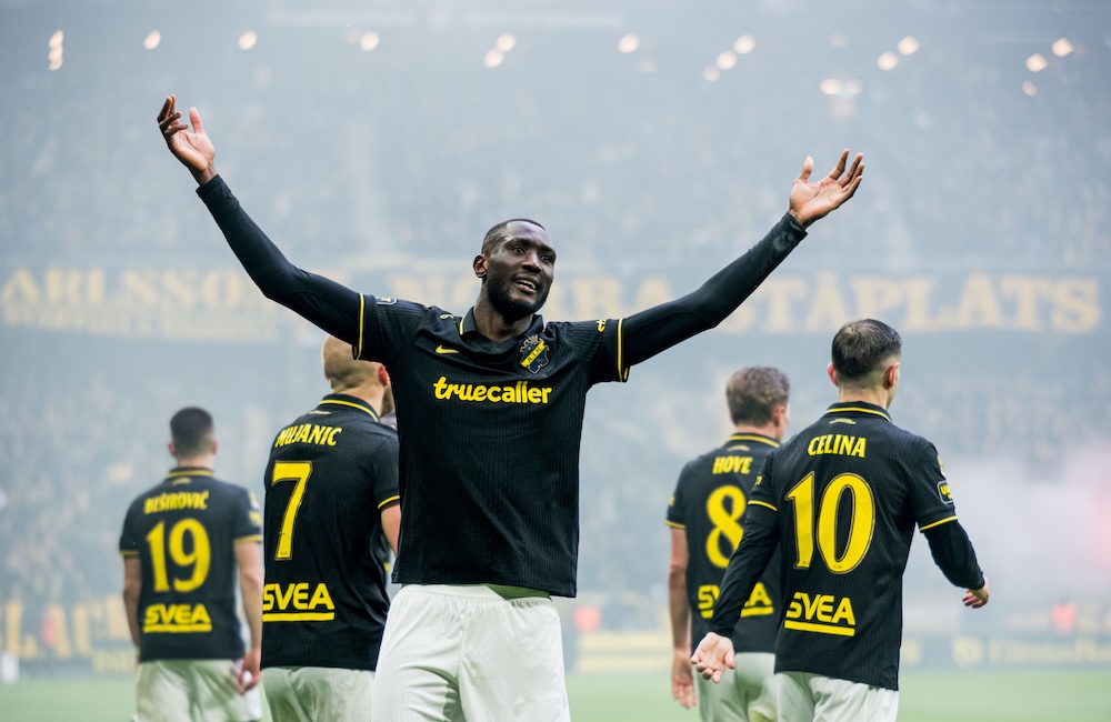 Ibrahim Cisse i nytt mittbackspar: ”Han hjälper oss alla”