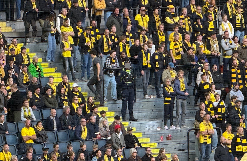 Polis på Mjällbyläktaren i cupfinalen: ”Från en annan region”