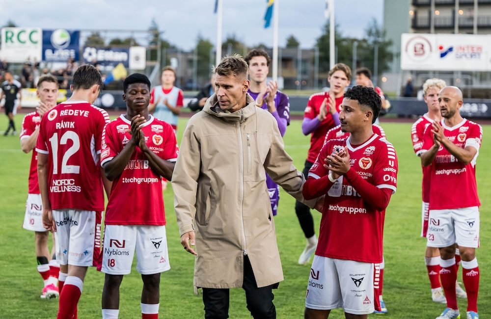 Guldjagande DIF möter KFF: ”Mentalt bräckligt lag”